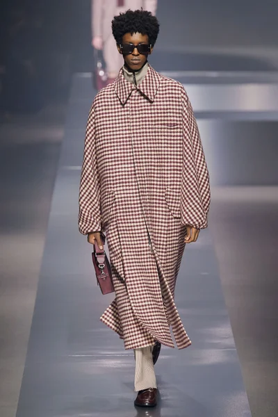 Look 21